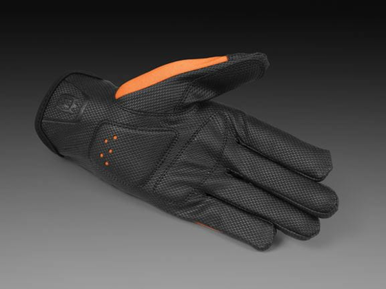 Water repellent inner hand