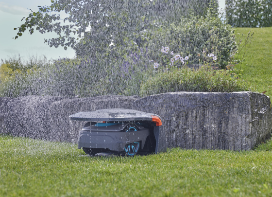 Husqvarna automower 105 vs gardena sileno city hotsell