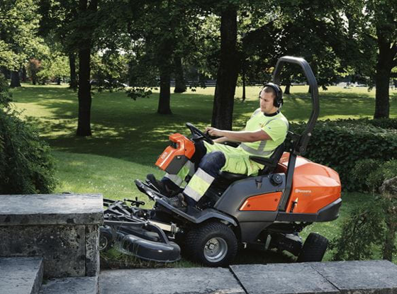 Husqvarna discount diesel mower