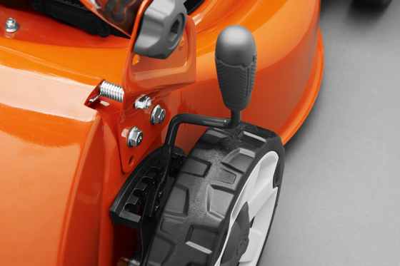 Gardena - Tondeuse à Gazon Sans Fil 18 V PowerMax, Largeur De Coupe 32 Cm, 1 Batterie Li-Ion 4,0